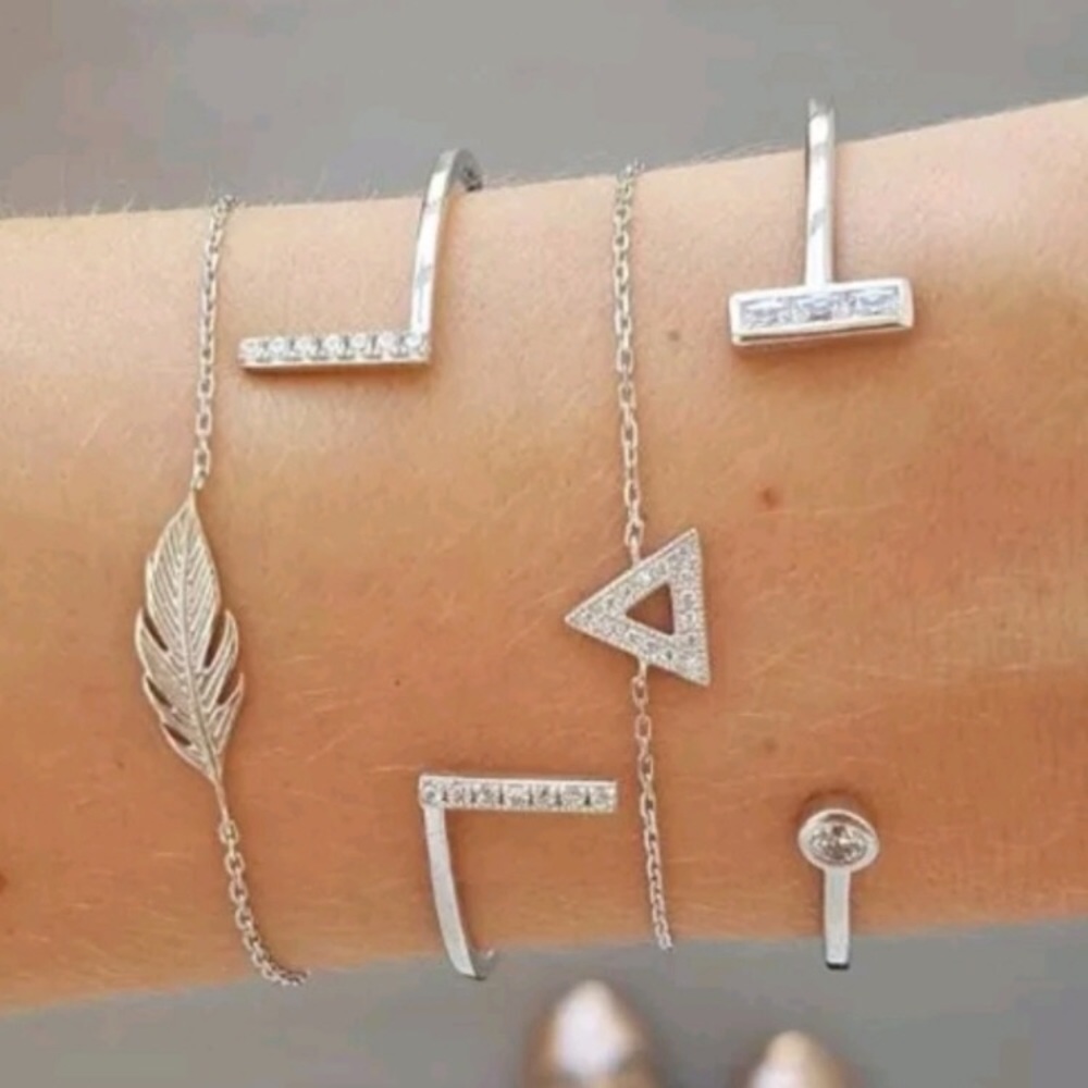 🎀3/$22🎀 Boho Bracelet Bundle